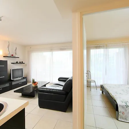 דירה Casta Diva-1 By Interhome קאן
